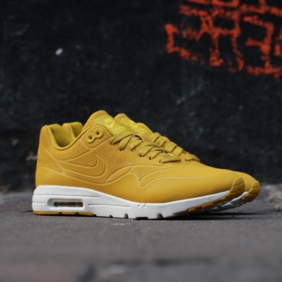 Wmns Nike Air Max 1 Ultrea Moire